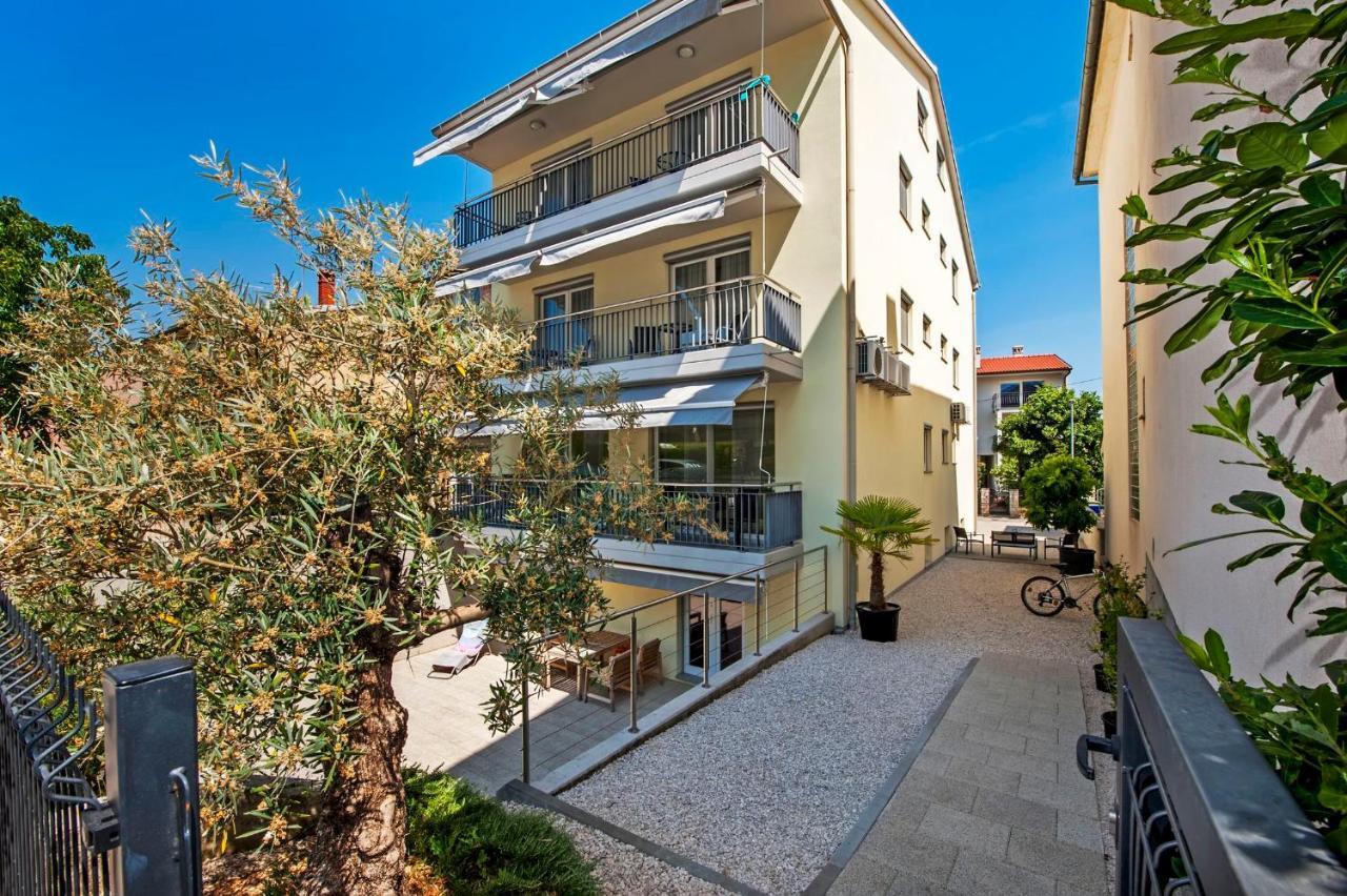 Apartments Anamar Ровінь Екстер'єр фото